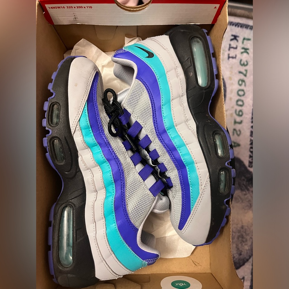 NIKE Air Max 95